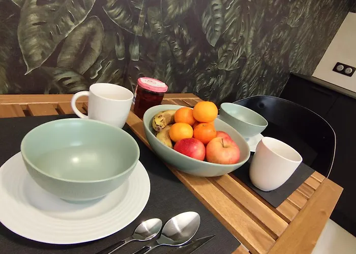 Le Loft De La Tour - 3p Prox Centre Apartment